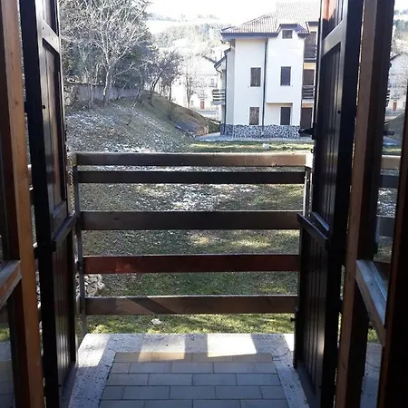 Vakantiehuis Casetta A Due Piani Nel Cuore Di Pesco