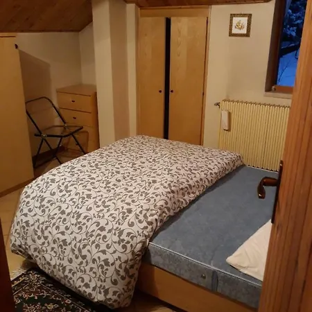Vakantiehuis Casetta A Due Piani Nel Cuore Di Pesco *